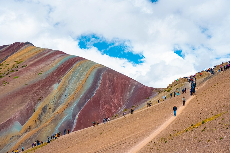 Tour Montaña de 7 Colores- paisajes únicos de los Andes peruanos