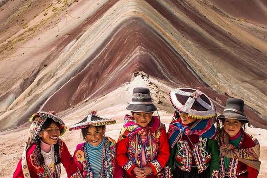 Tour Montaña de 7 Colores- paisajes únicos de los Andes peruanos